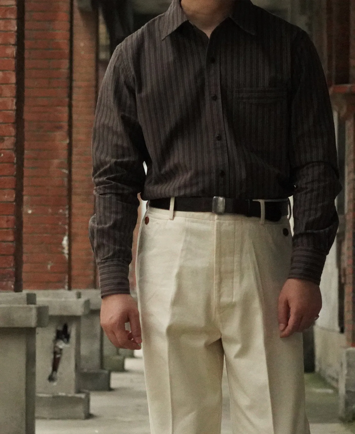 1930s 6 oz Yarn-Dyed Dobby Taupe Brown Striped Work Shirt