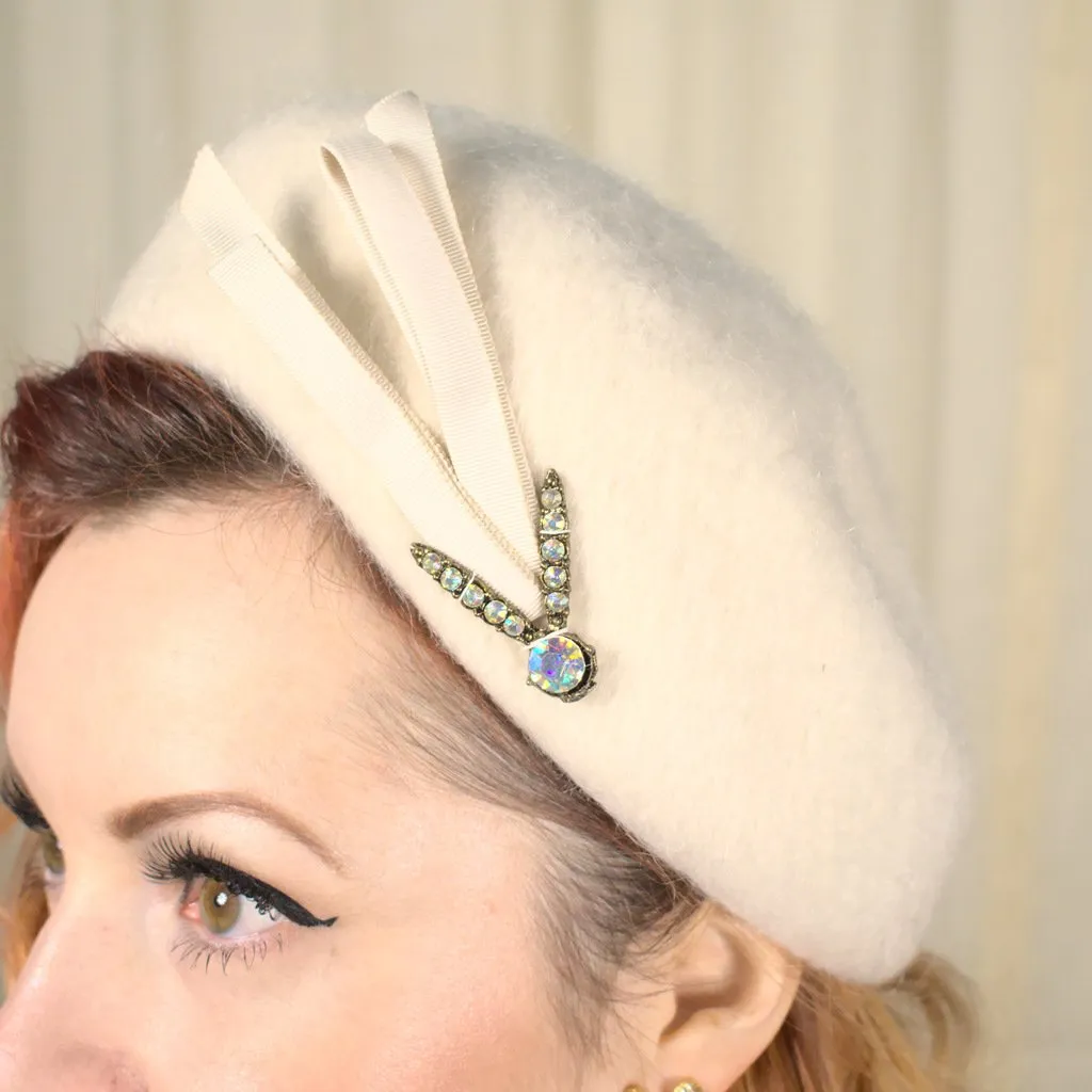 1950s Off White Fuzzy Beret