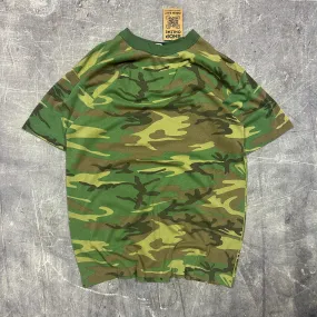 90s Single Stitched Rothco Woodland Camo Esssntial Shirt M F67