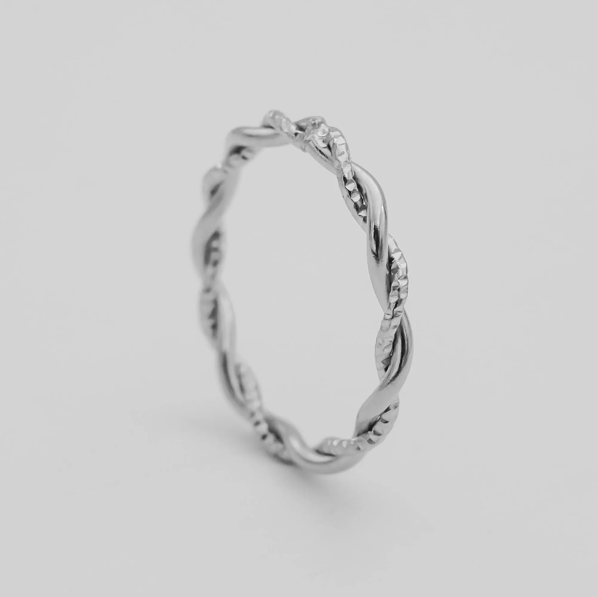 Aicha Twisted Ring