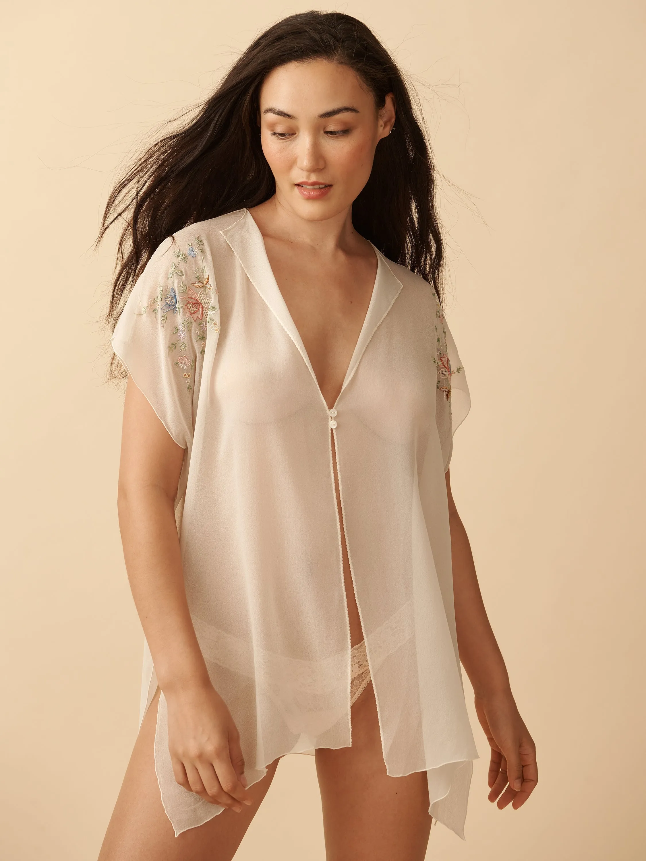 Atelier Vintage Cover Up Ivory