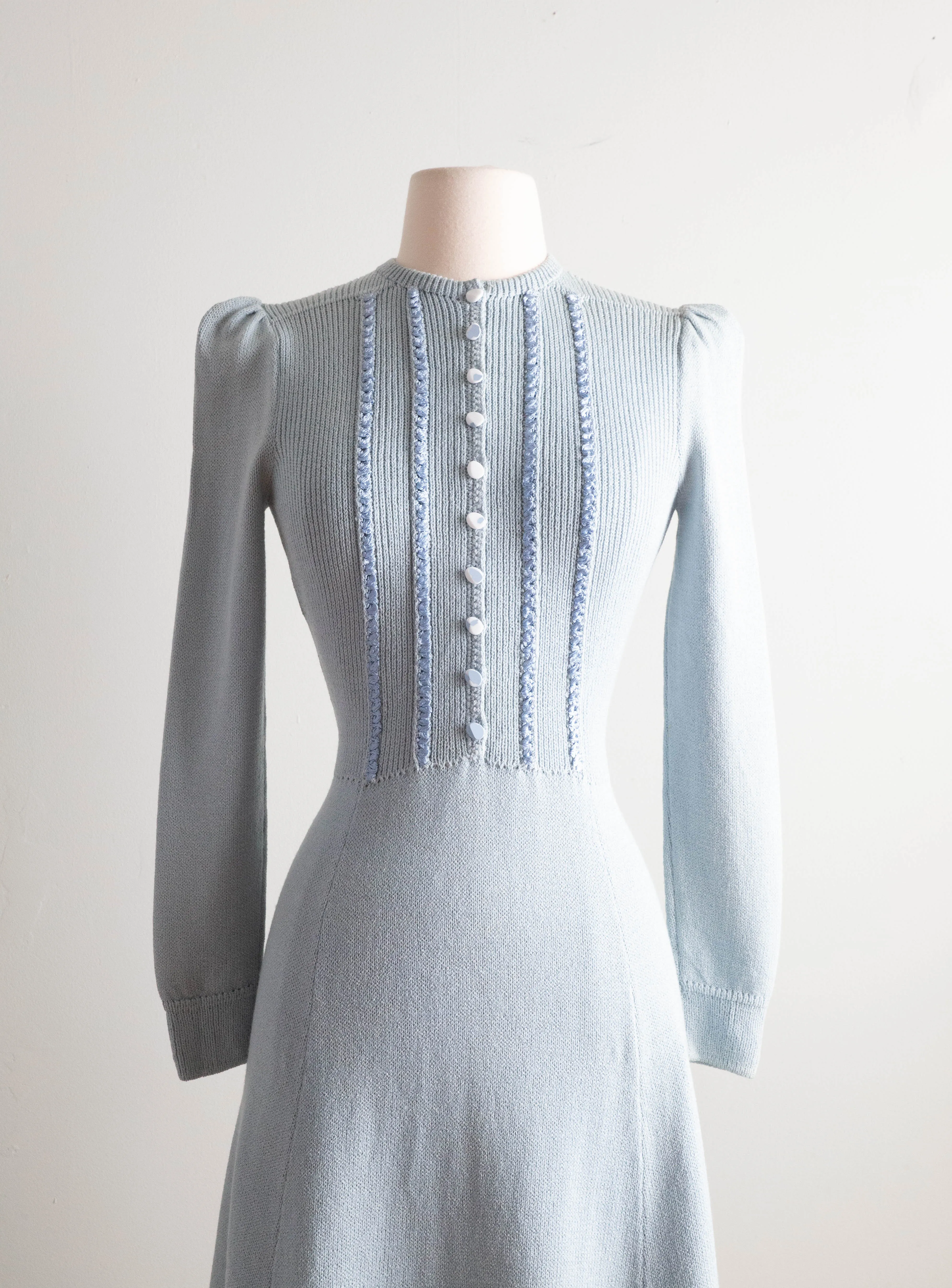Beautiful Vintage 1970's St. John Knit Dress In Wallis Blue / SM