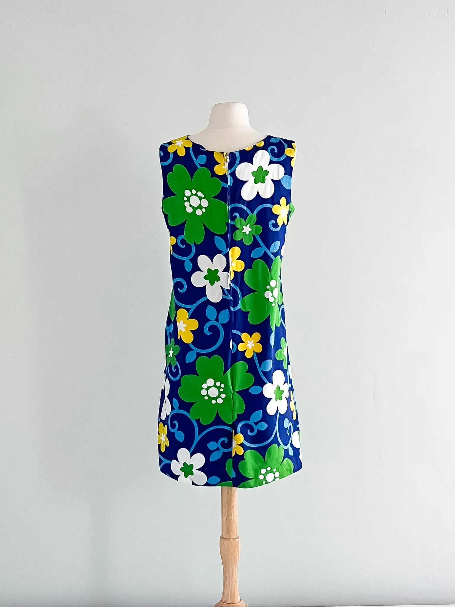 Coolest 1960's Bold Floral Print Shift Dress By Aloha Authentic Hawaiian / Sz L