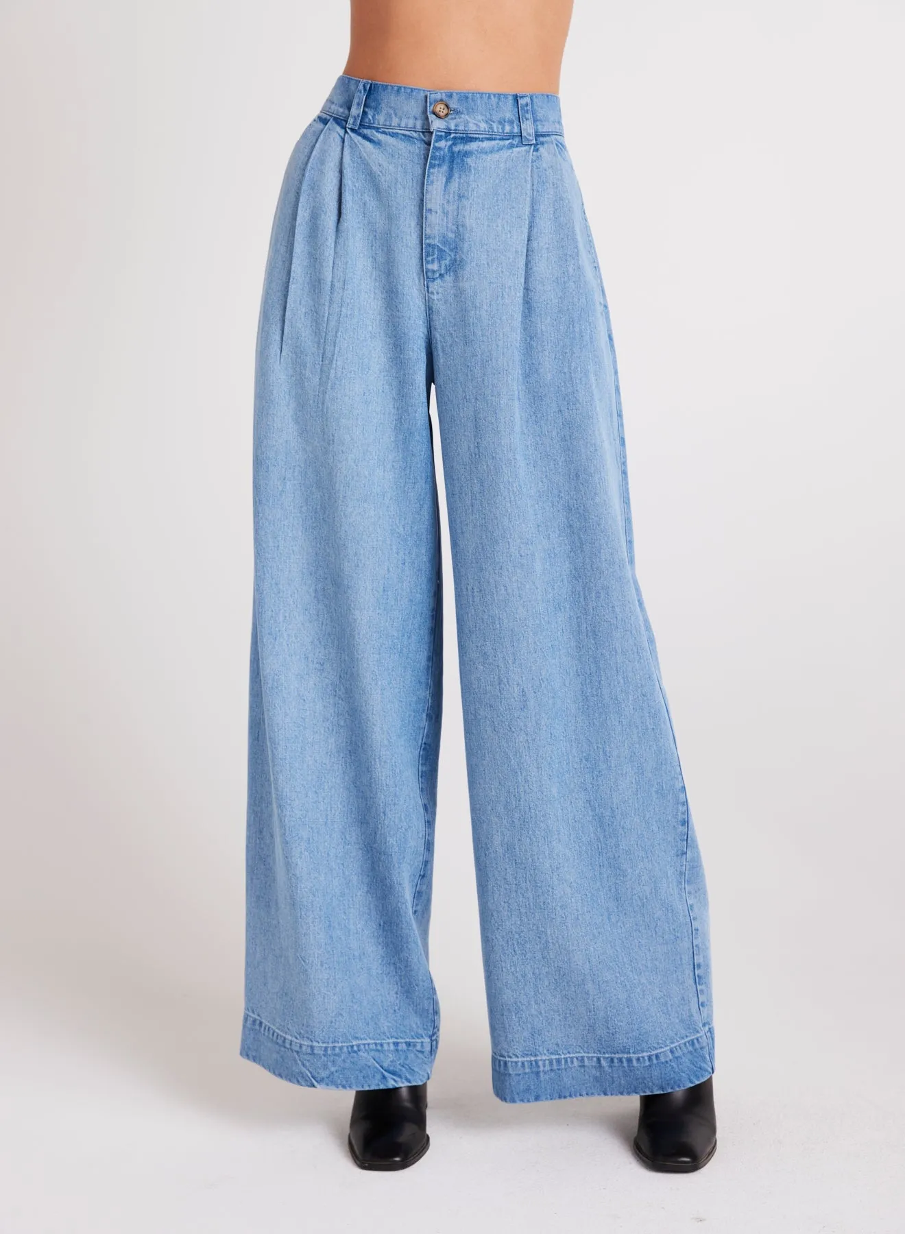 Greta Pleated Wide Leg Trouser - Vintage Horizon Wash