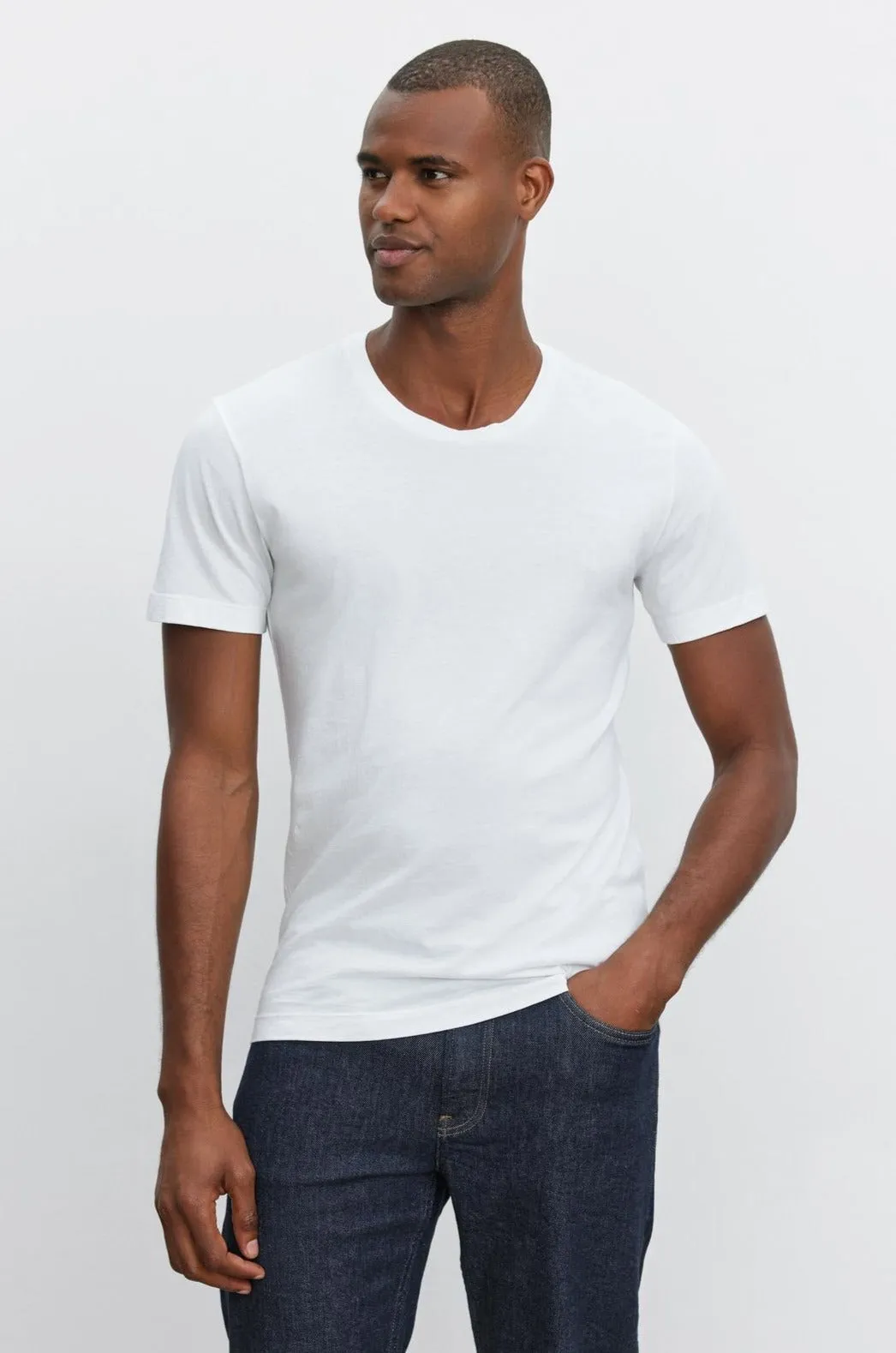HOWARD TEE