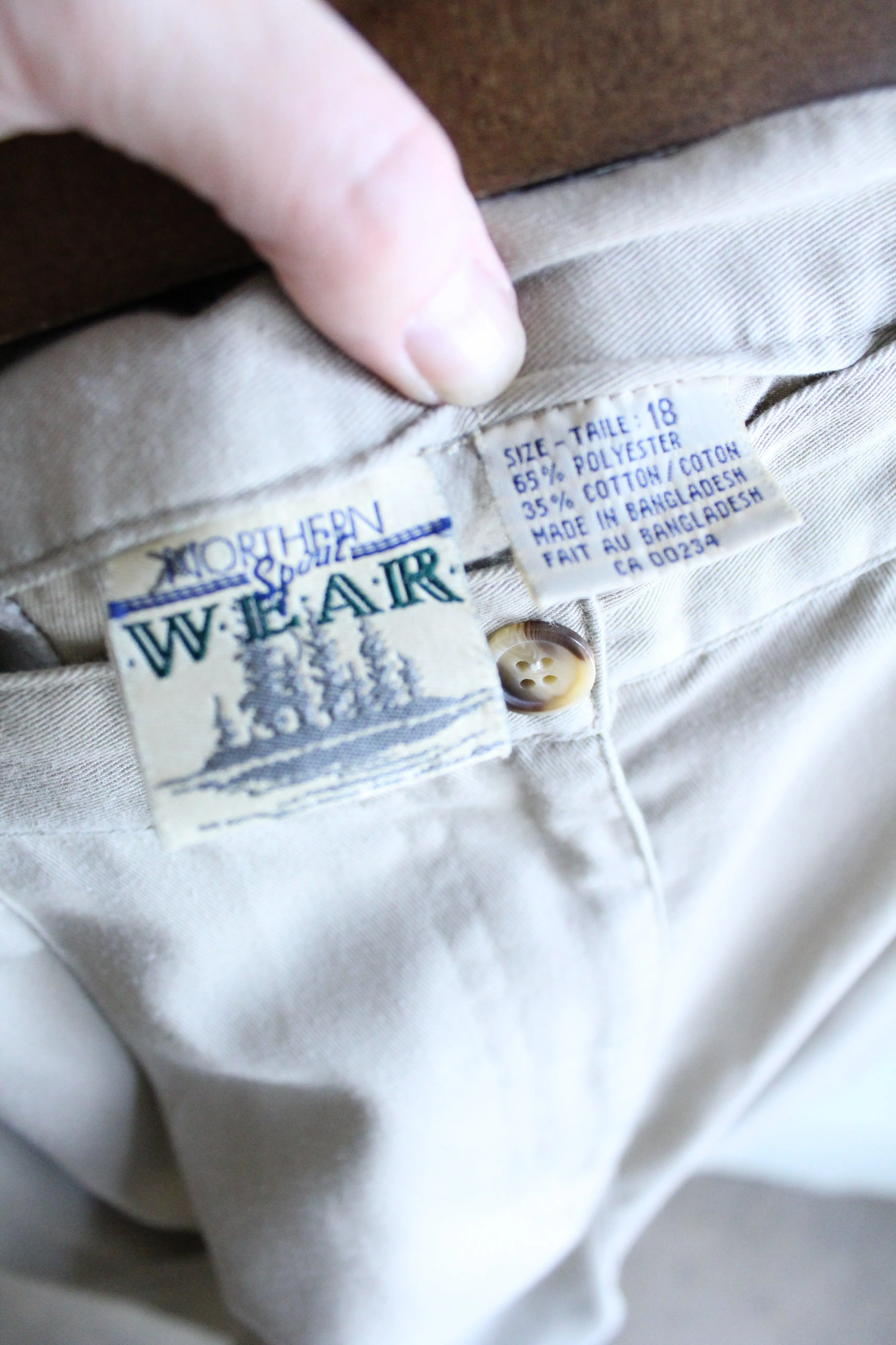 Khaki Pleated Vintage Shorts