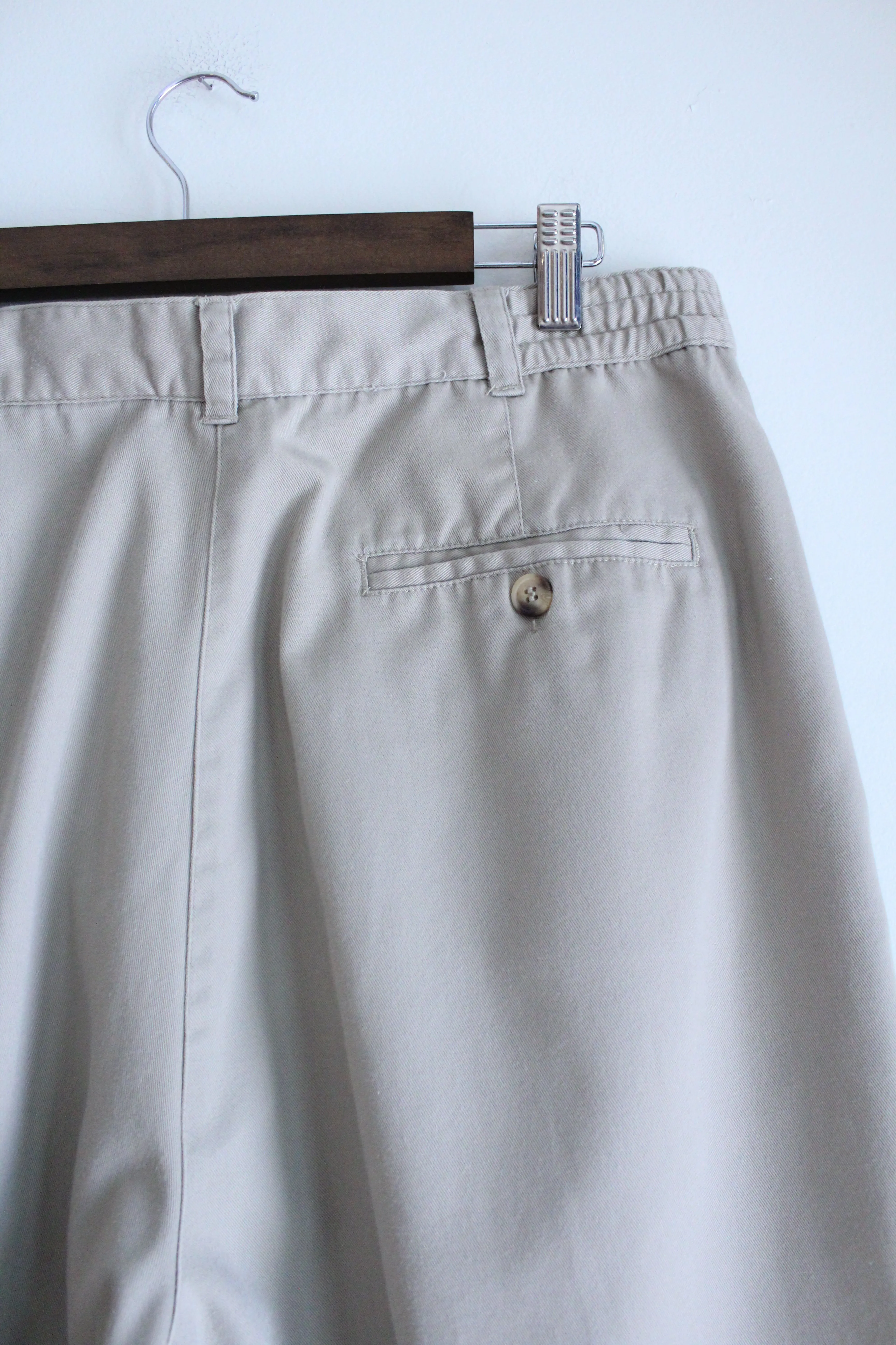Khaki Pleated Vintage Shorts