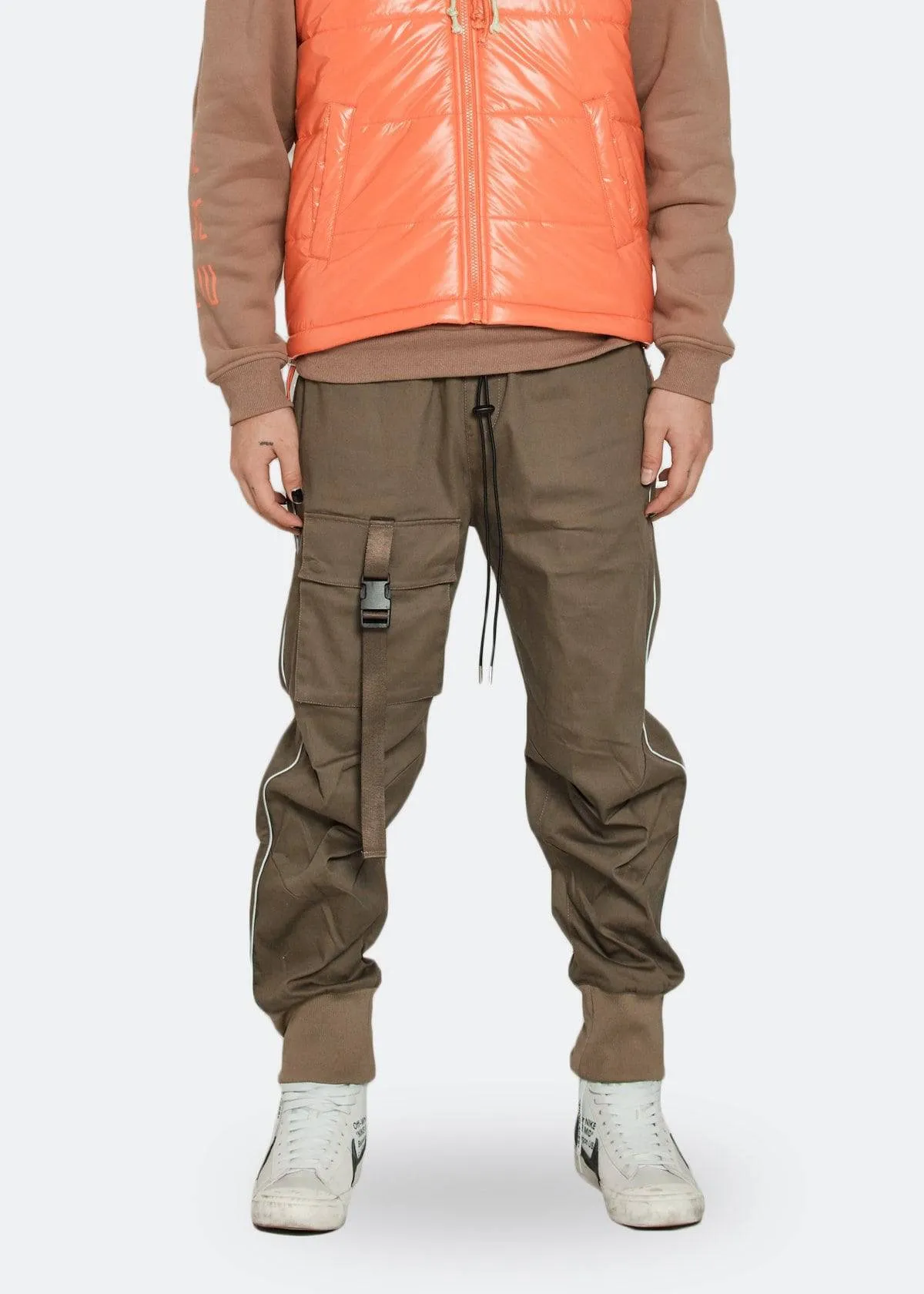 Konus Men's Tactical Strap Cargo Joggers in Tobacco