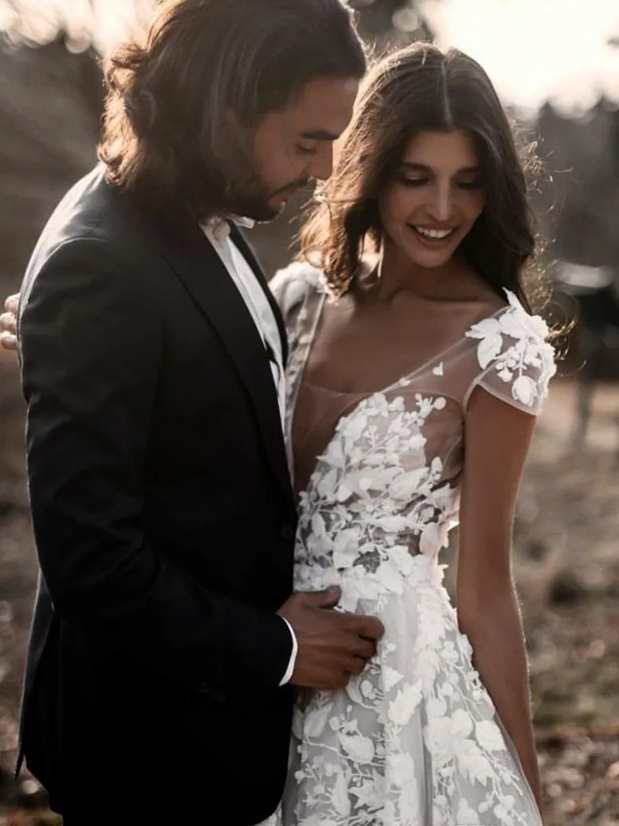 Lace Vintage Boho Wedding Dress With Sleeves Country