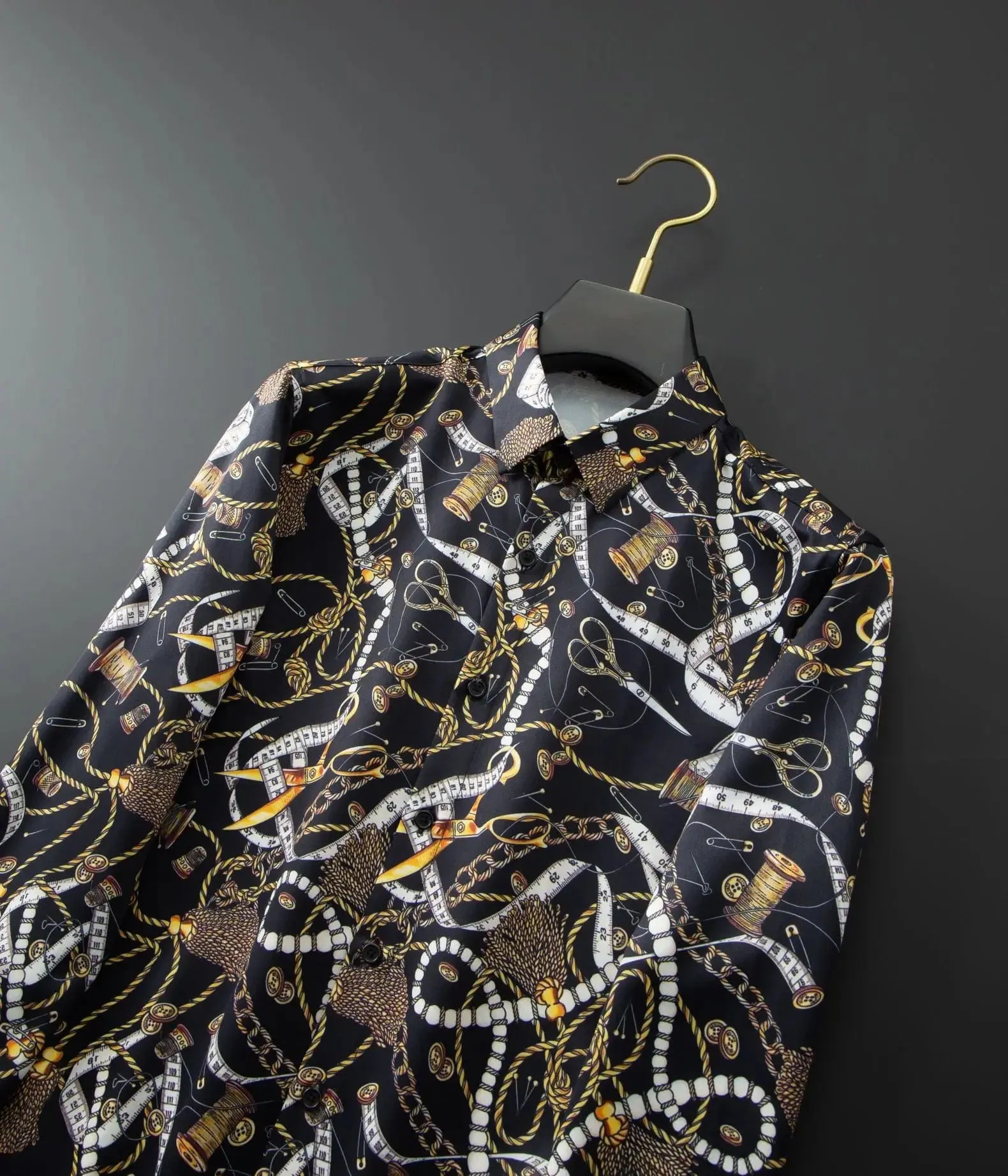 Luxury Vintage Chain Printed Shirt for Men: Long Sleeve Casual Shirt Slim Fit Business Party