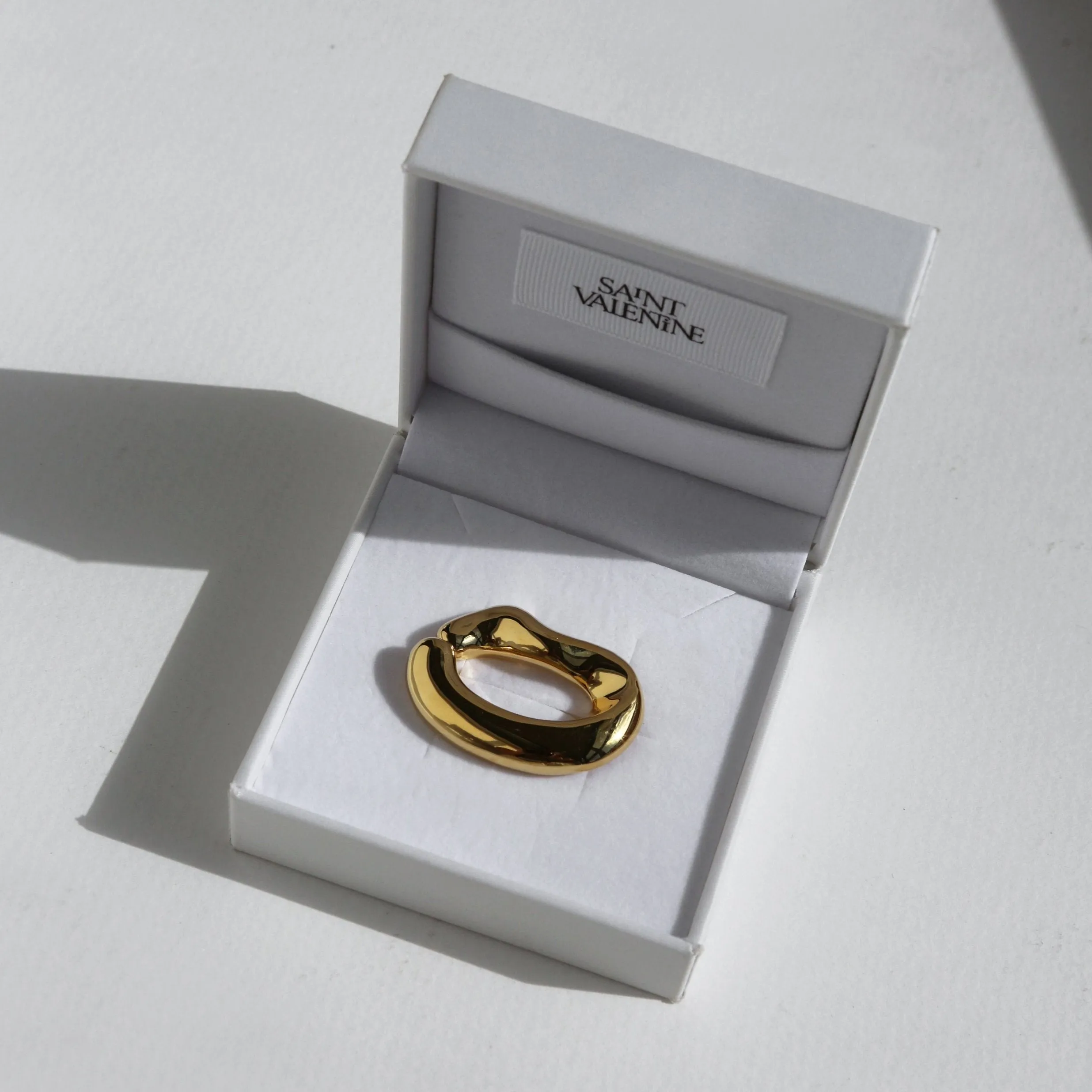 Muséo Brooch - Gold