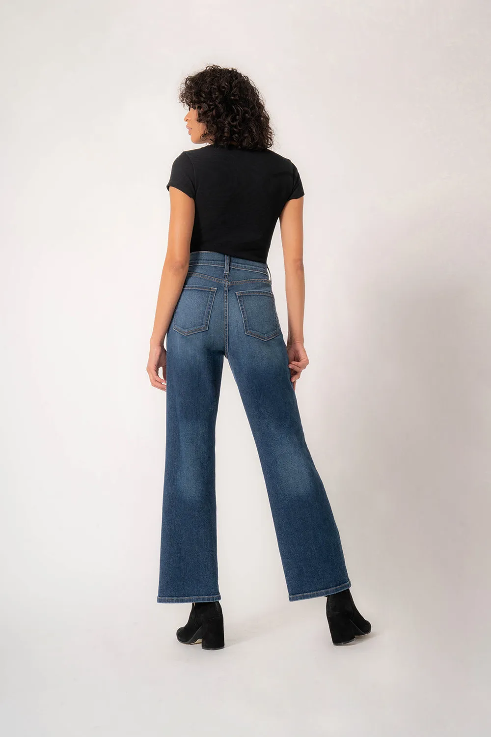 Naomi Pinktuck Kick Flare
