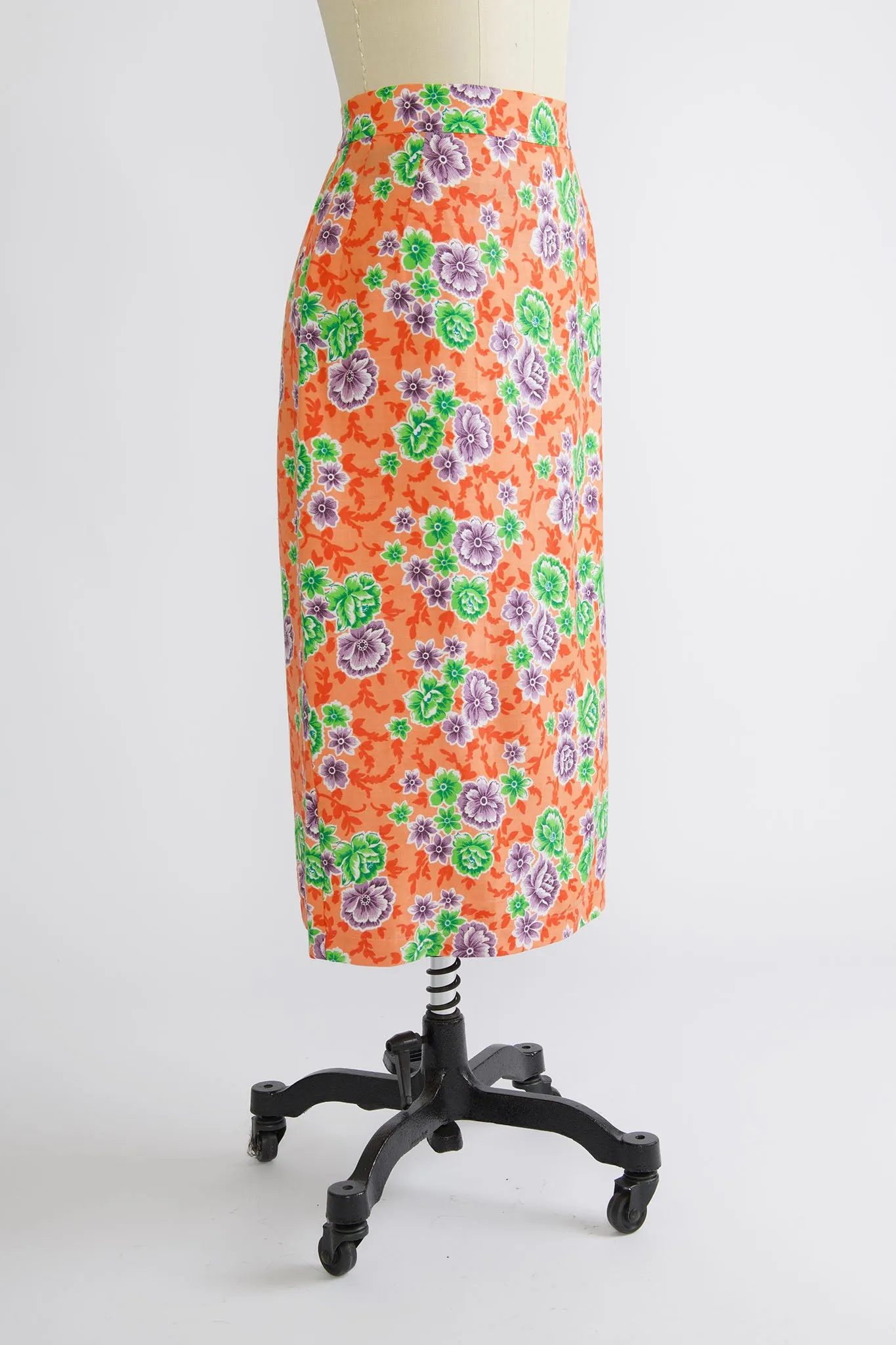 Pencil Skirt in Vintage Orange Floral