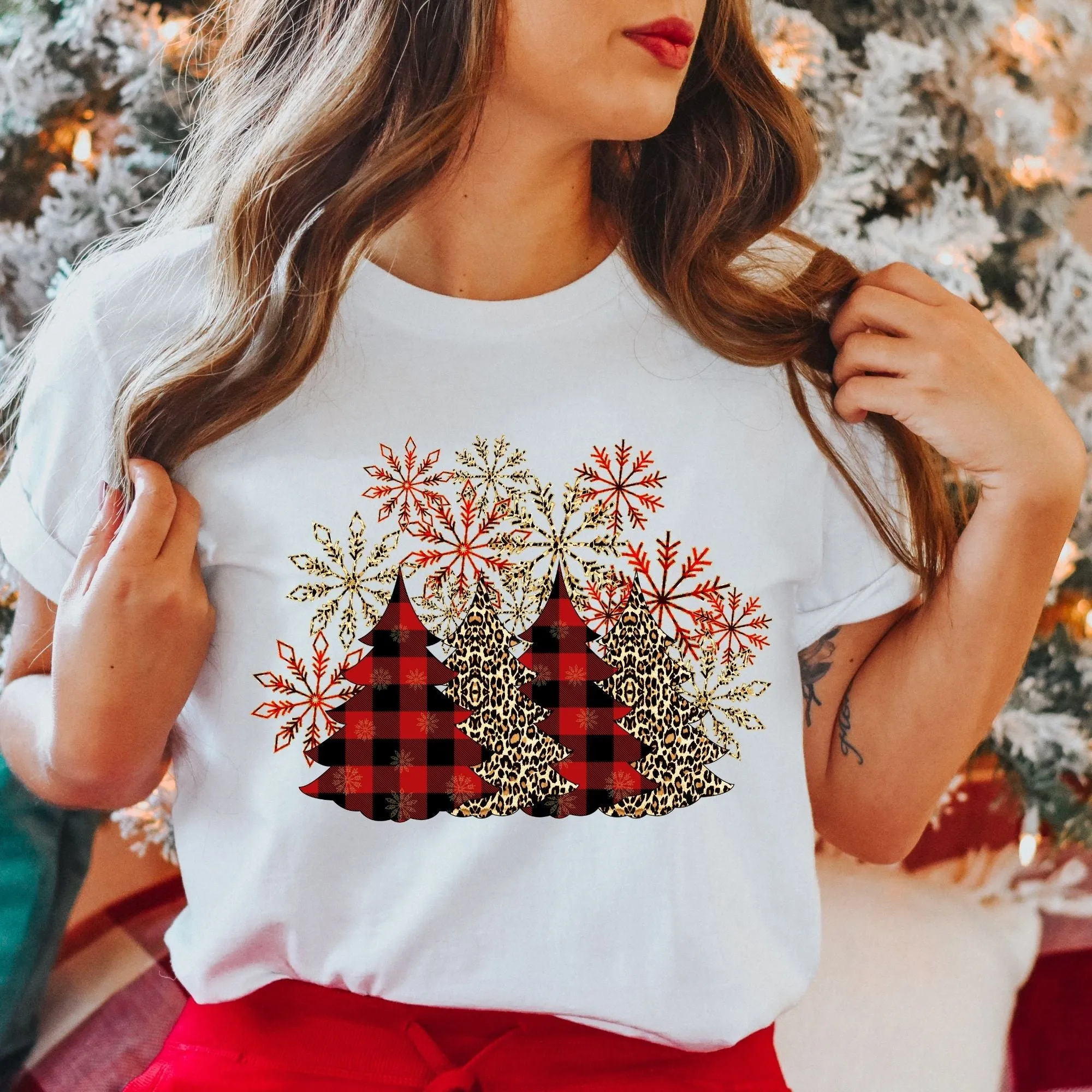 Red Plaid Christmas Trees T-Shirt - Unisex Fit