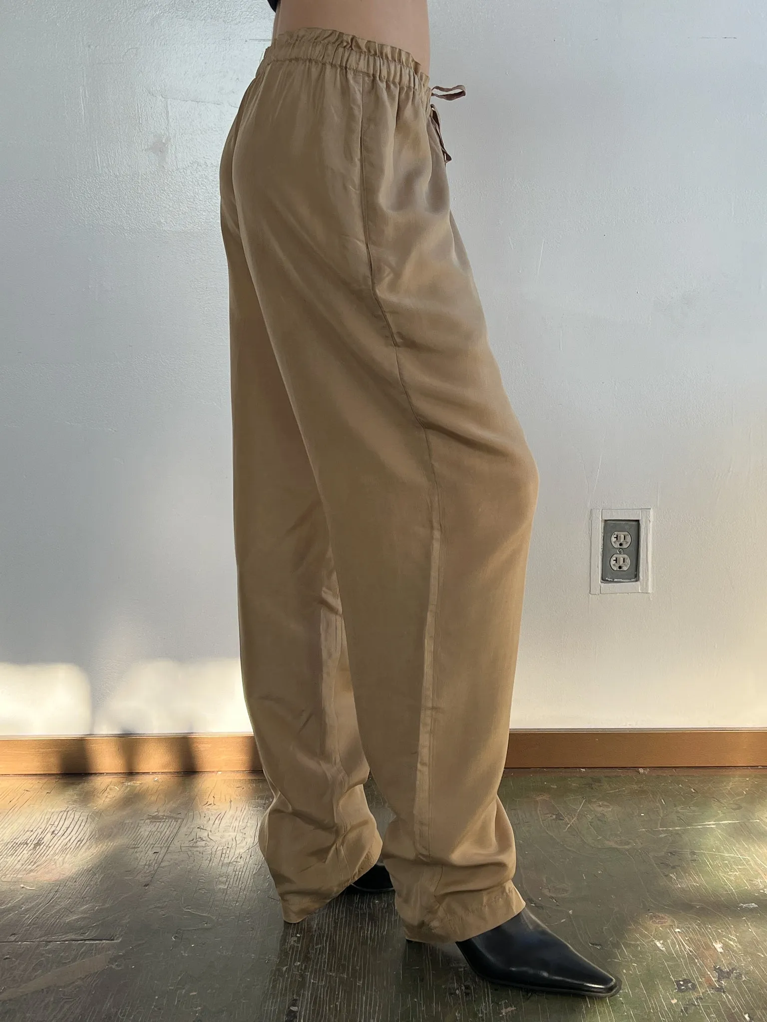 Sand Silk Draw String Pants (M)