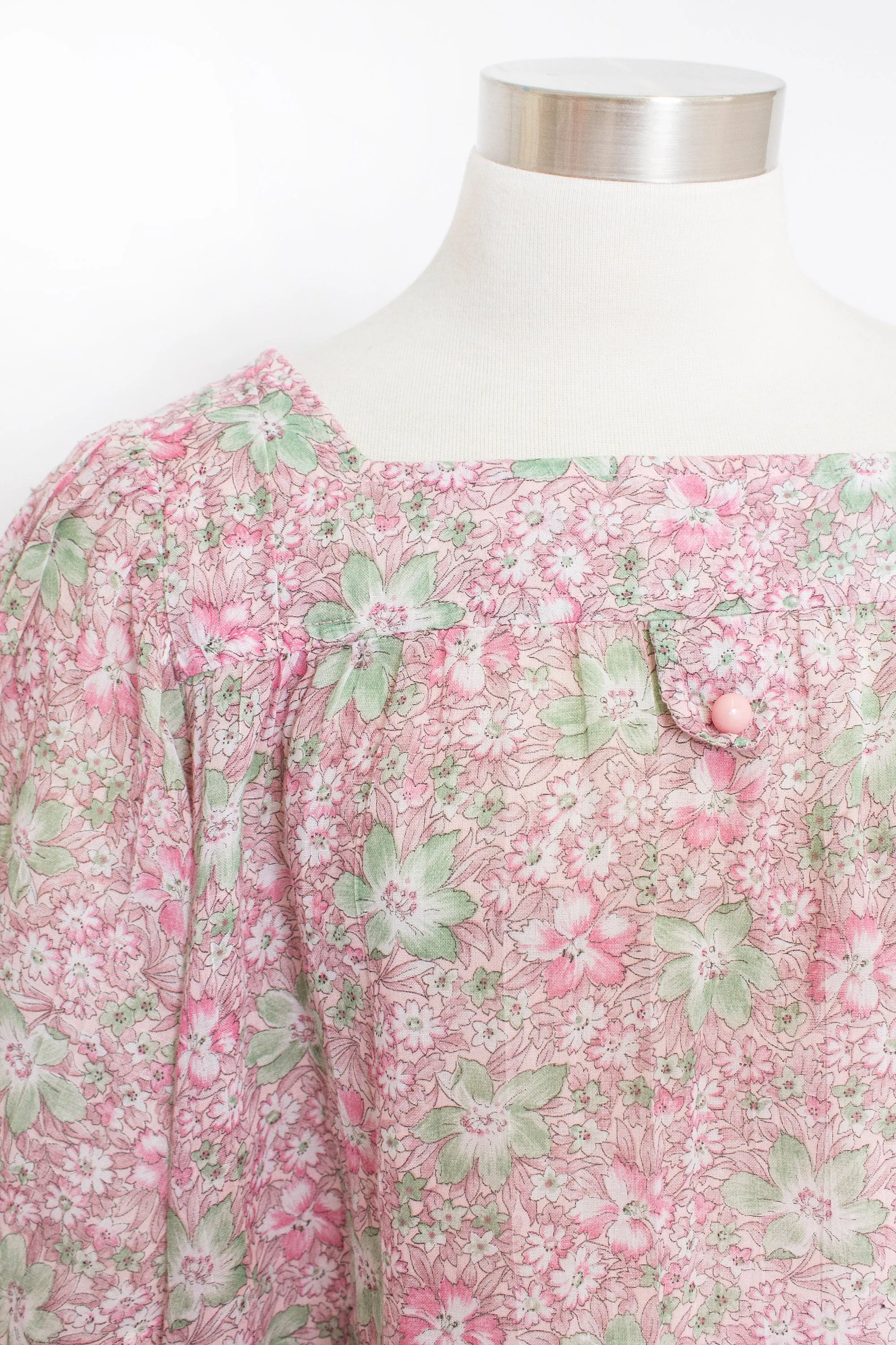 Vintage 1970s Ensemble Cotton Floral Pink Green Pants Boho Blouse Set Small