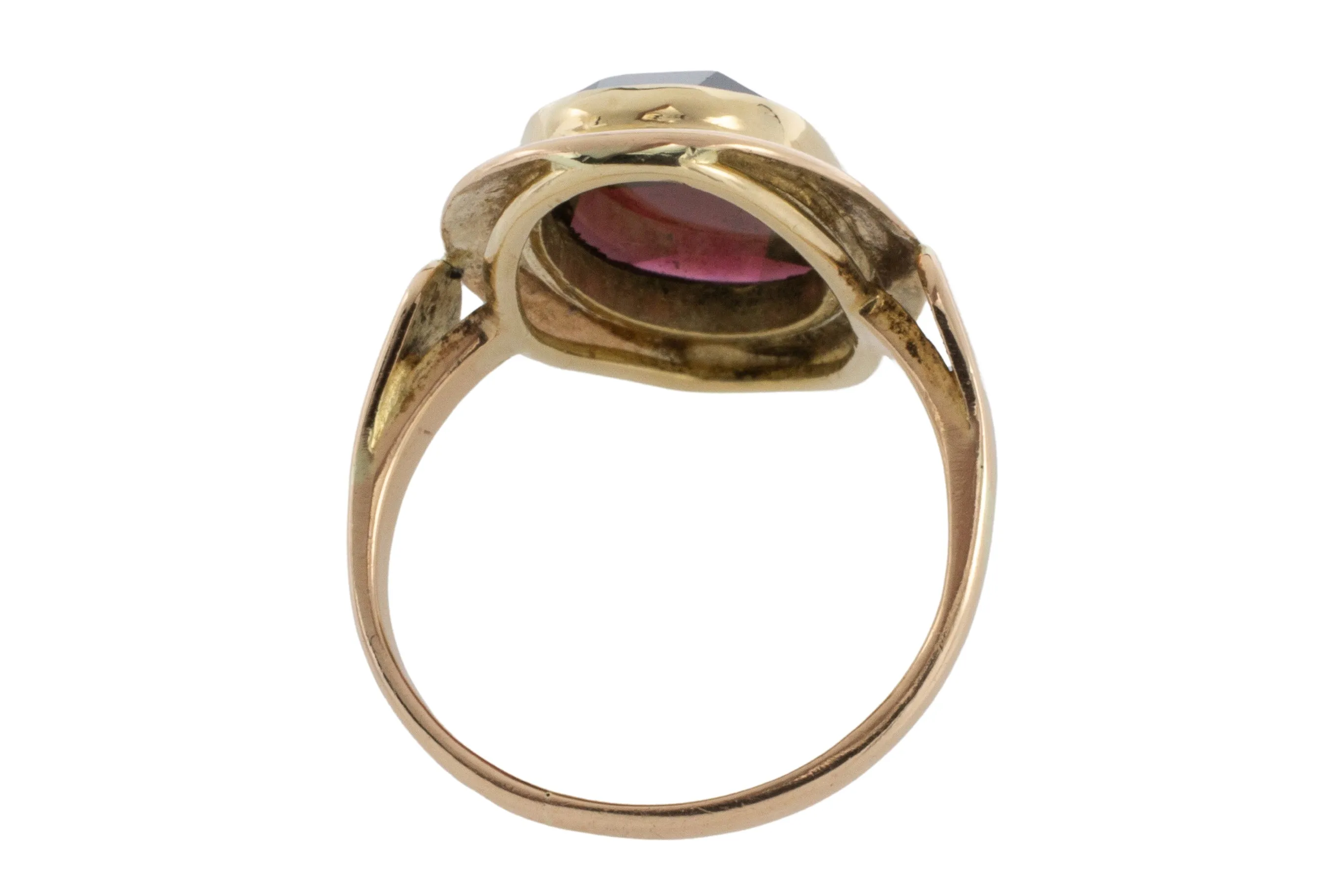 Vintage faceted garnet ring