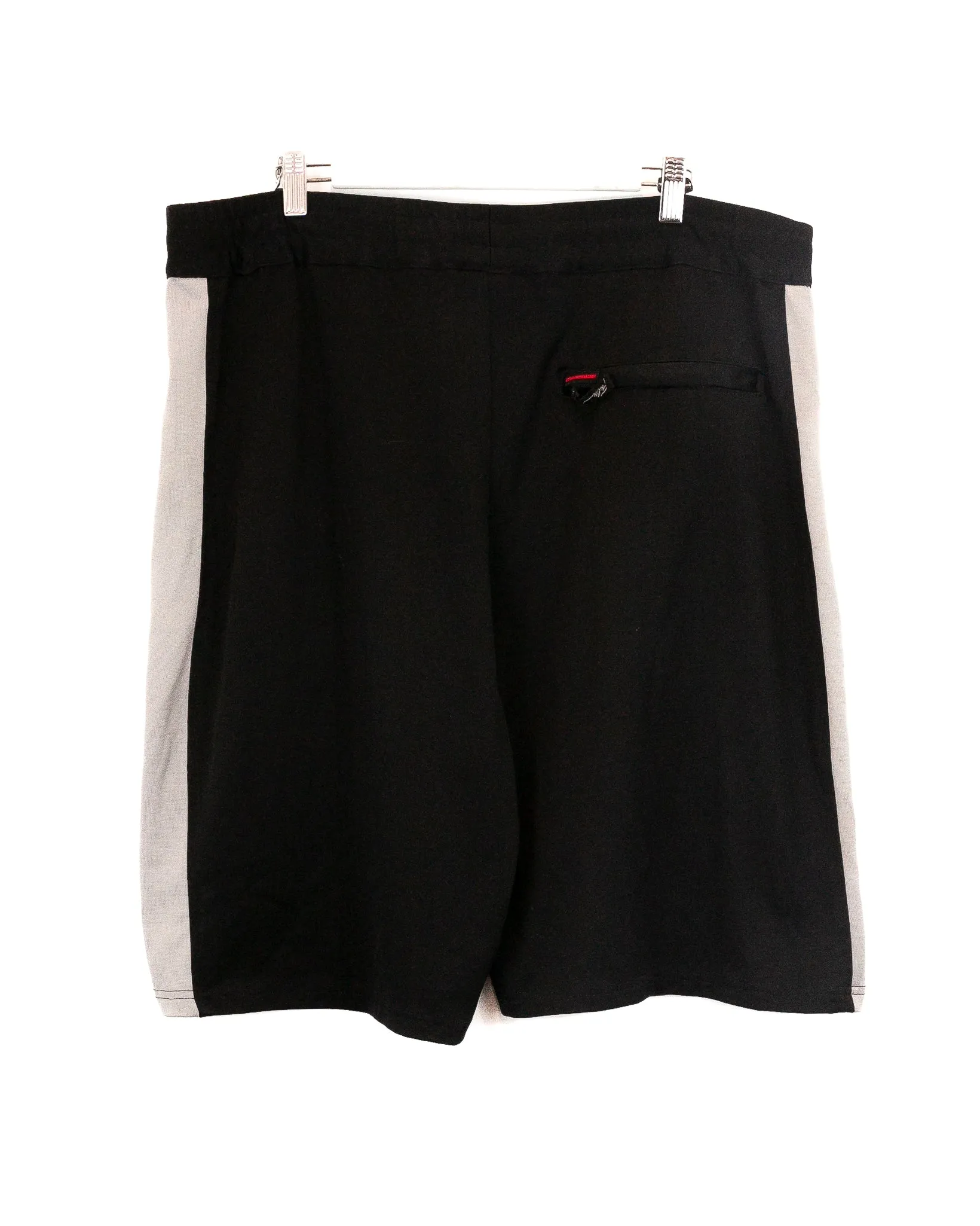 Vintage FUBU Shorts (38)