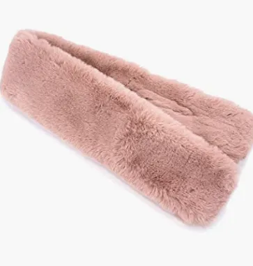 Women's Faux Fur Scarf with Key Hole Loop